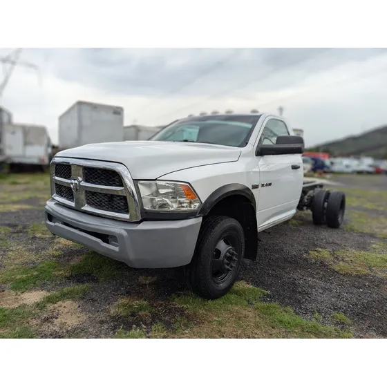 Ram 4000 Año 2018, Motor Hemi V8 A Gas L.p. Chasis  Cabina
