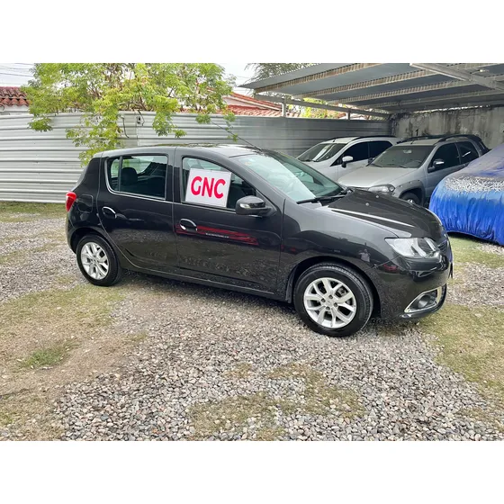 Renault Sandero 1.6 Privilege 105cv
