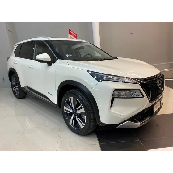 Nissan X-trail E-power Platinum