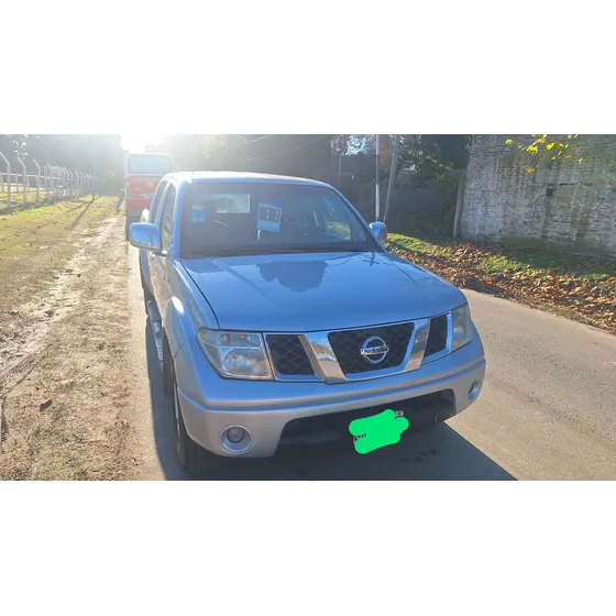 Nissan Frontier 2.5 Le Cab Doble 4x4