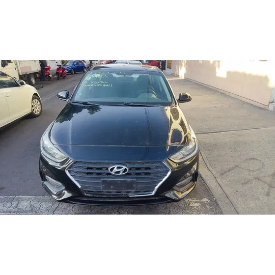 Hyundai Accent 1.6 Sedan Gl Mid Mt