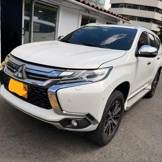 Mitsubishi Montero 2020 Sport 3.0