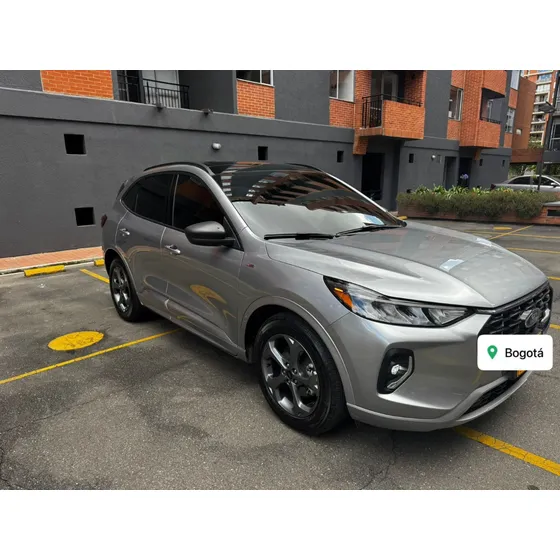 Ford Escape 2.5 St - Line Hibrida
