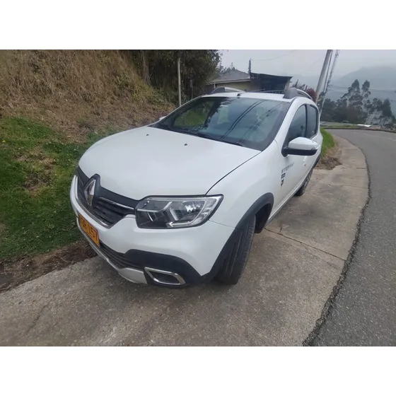 Renault Stepway 1.6 Intens