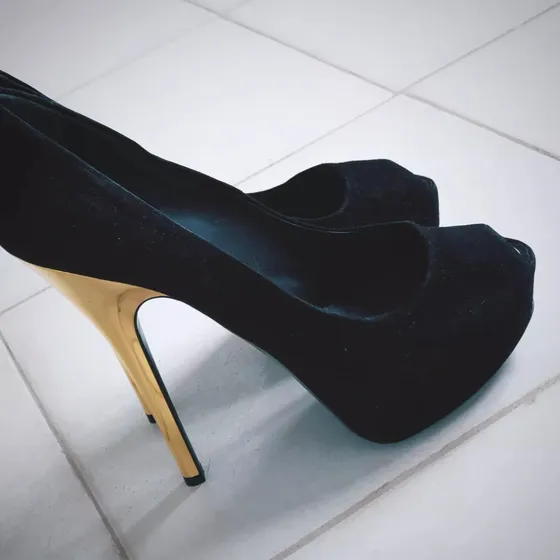 Tacones Louis Vuitton Auténticos