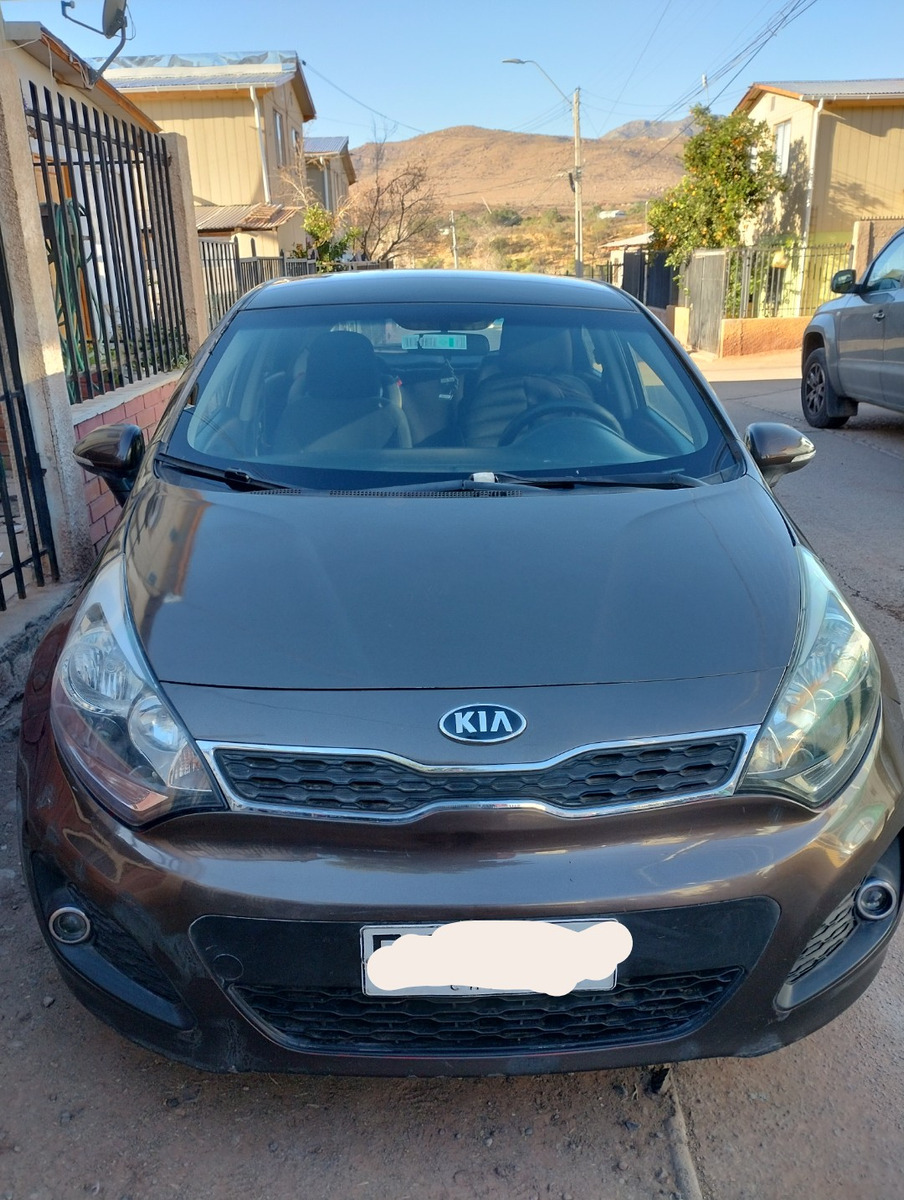 Kia Rio 5 1.4 Cc At 1.4 Cc At