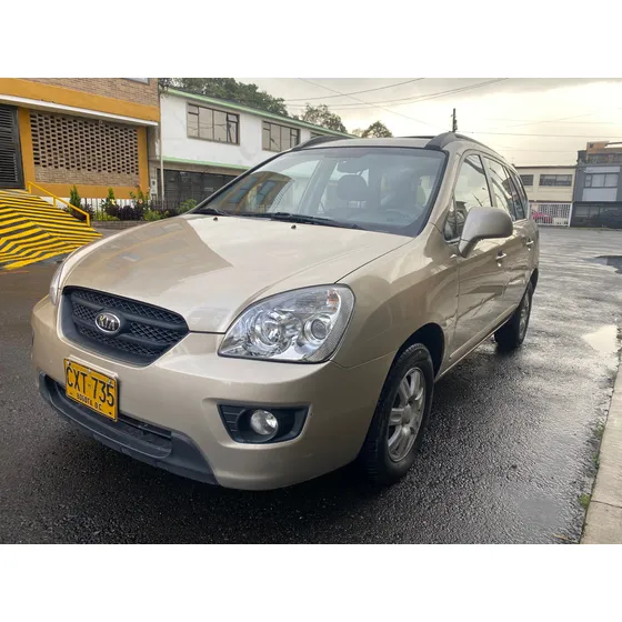 Kia Carens 2.0 Rondo Ex