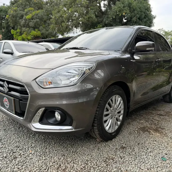 Suzuki Swift 2023 1.2 Dzire At