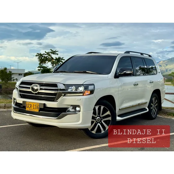 Toyota Land Cruiser 4.5 Executive Lounge Blindaje 2