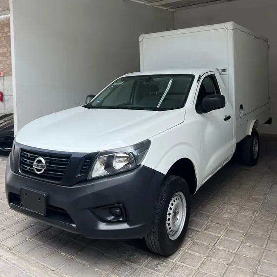 Nissan Np300 2017 2.5 Chasis Cabina Dh Pack Seg Mt