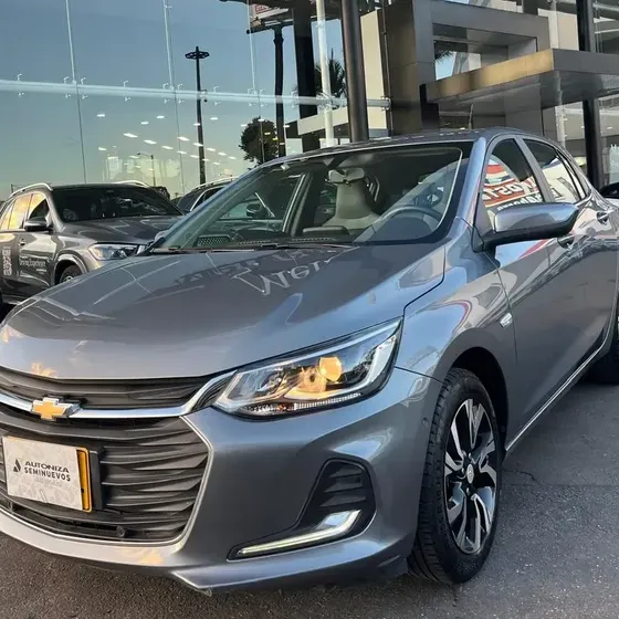 Chevrolet Onix 2023 1.0t Premier Hatch At