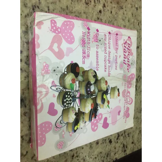 Base Para Cupcakes Nueva En Su Empaque Para 23 Ponquesitos