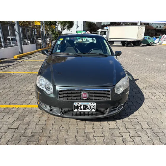 Fiat Siena 1.8 2008 Hlx Emotion