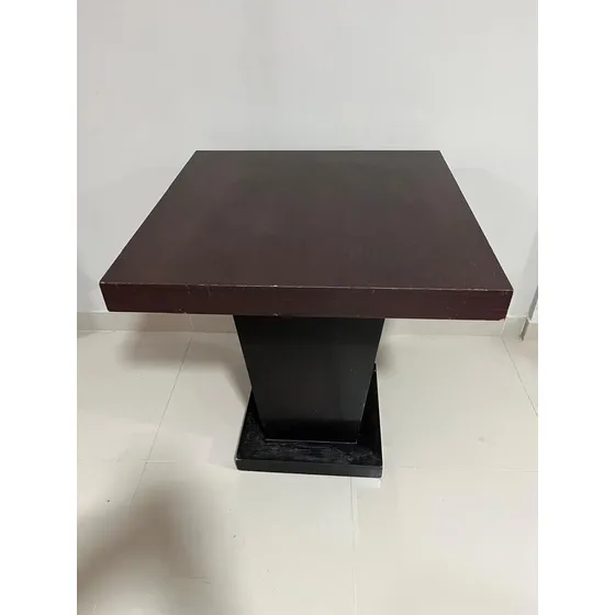 Mesa De Madera Decorativa
