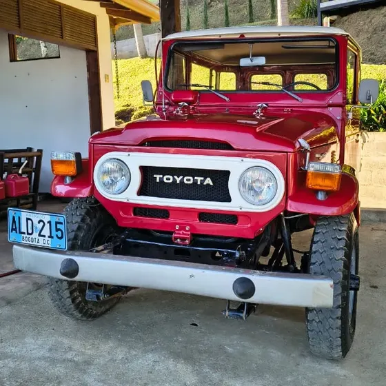 Toyota Land Cruiser 1978 4.2 Fj40