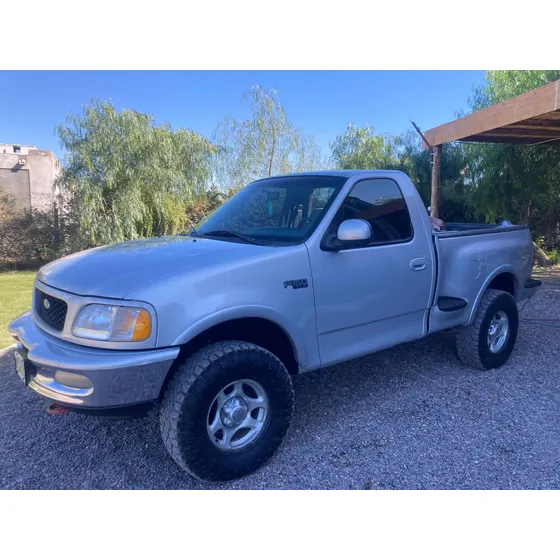 Ford F-150 4.2 Xlt V6 4x4