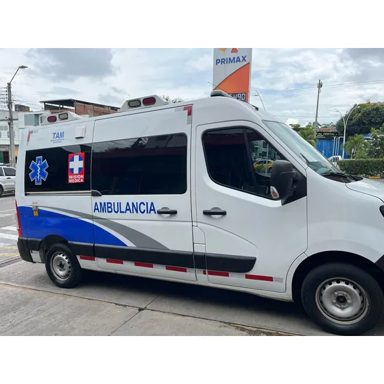 Ambulancia Renault Master 2023 Unico Dueño  45.000km