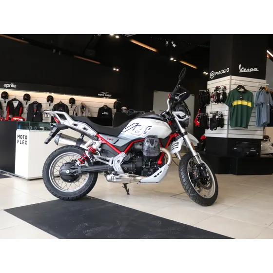 Moto Guzzi V85 Tt - Grigio Tambora - Nuevo Lanzamiento