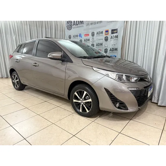Toyota Yaris 1.5 Xls Connect 16v Cvt 5p