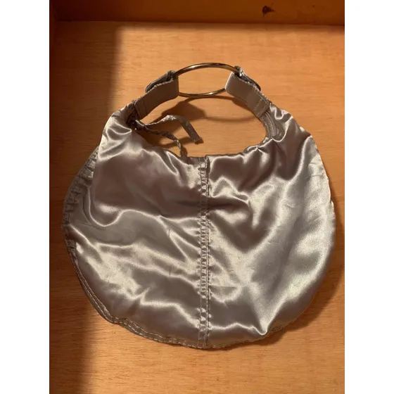 Cartera De Mano Plateada