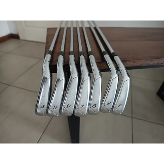 Hierros Golf Taylor Made R11 4-pw - Varas Kbs Tour Flt 120