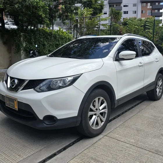 Nissan Qashqai 2015 2.0 Advance