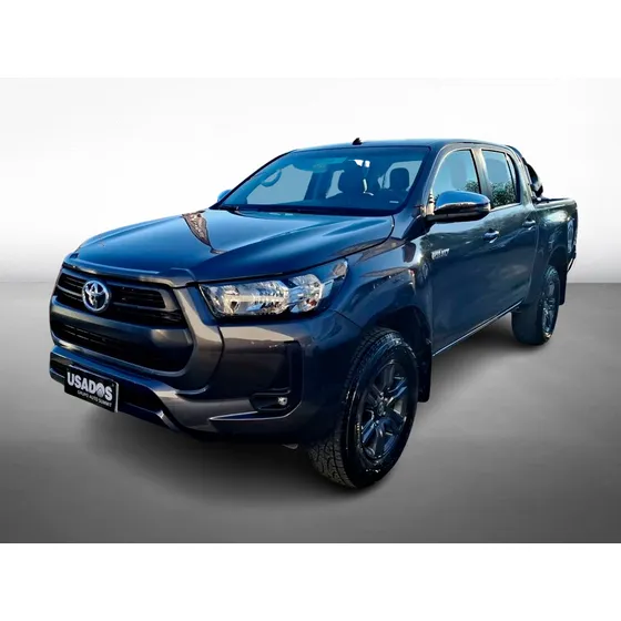 Toyota Hilux Dcab Sr Mt 4x2 2.4