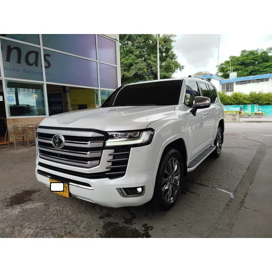Toyota Land Cruiser 300 3.4 300 Zx