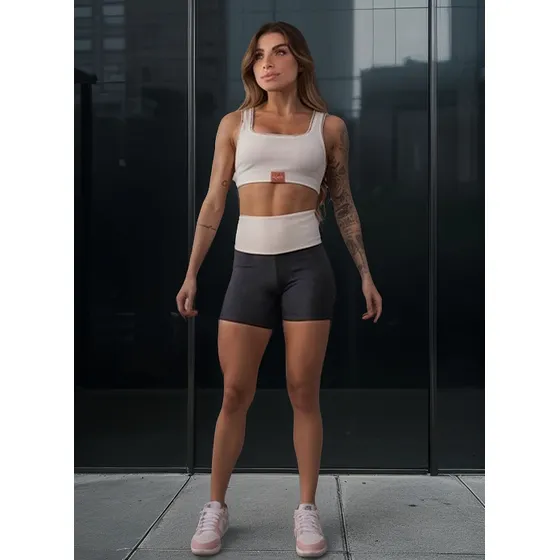 Short Cintura Alta (negro / Off-white/ Rosa) Kattiva