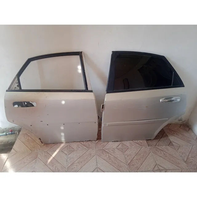Puertas Traseras Chevrolet Optra Usadas