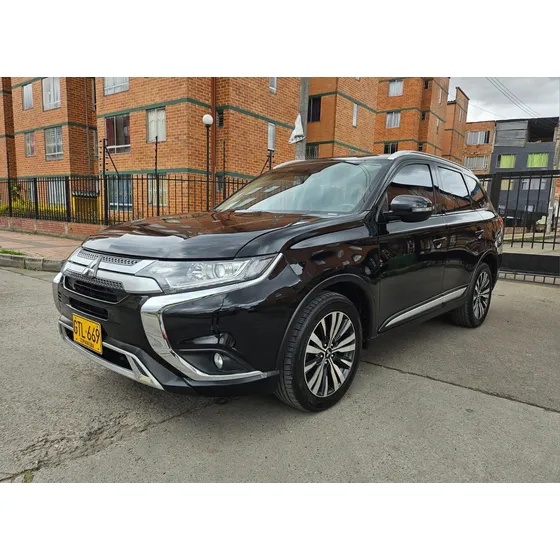 Mitsubishi Outlander 2.4 Kaiteki