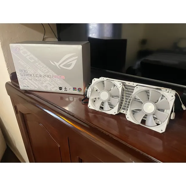 Enfriamiento Asus Rog Ryuo Iii 240 Argb White Edition Asetek