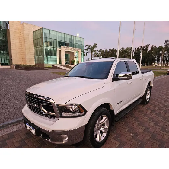 Dodge 1500 Laramie