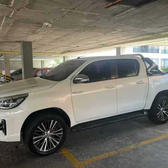 Toyota Hilux 2017 2.8 Srx Dc 4x4 Tdi