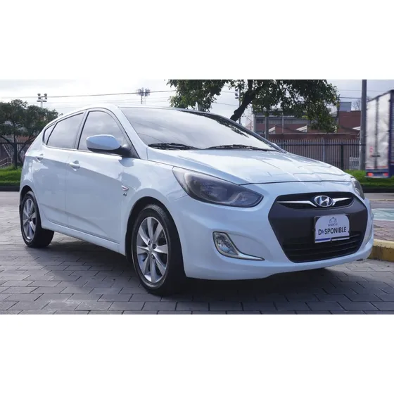 Hyundai Accent 1.6l 5 P