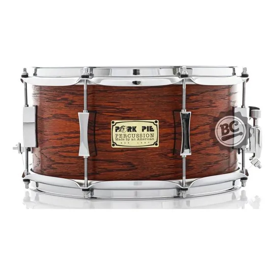 Caixa Pork Pie Walnut Oak 13x7¨ Red Stain Finish