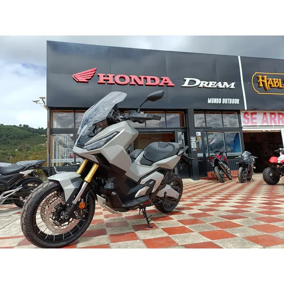 Honda Xadv 750 2025