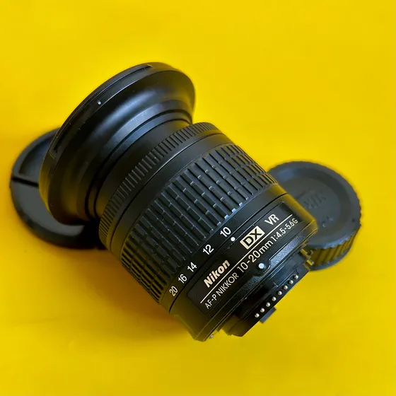 Lente Nikon 10-20mm F/4.5-5.6g Vr - Excelente Nikon F Preto