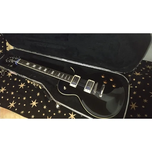 Cort Cr200 + Estuche (dimarzio 36th, Clavijas Wilkinson)