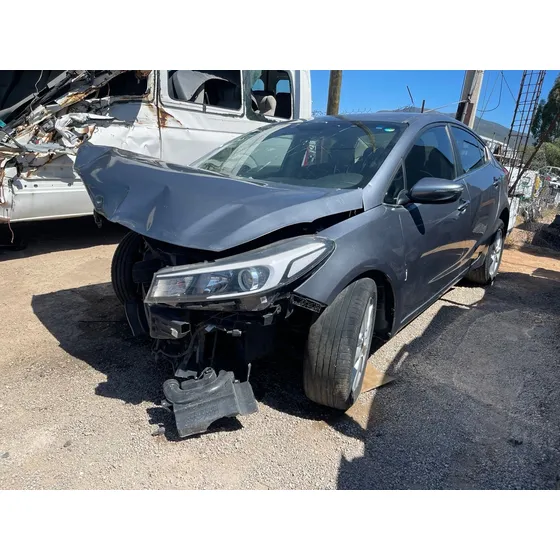 Kia Forte 4 Cilindros Estandar 2017 Por Partes