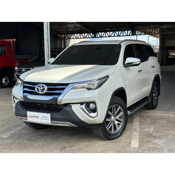 Toyota Sw4 2.8 Tdi Srx 7l 4x4 Aut. 5p