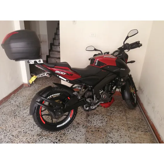 Pulsar Ns 200 2018