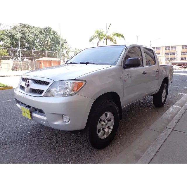 Toyota Hilux 2.7