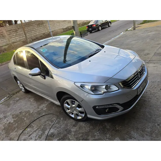 Peugeot 408 1.6 Active 115cv