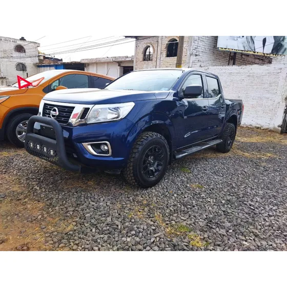 Nissan Np300 Frontier 2.5 Se Aa Paquete De Seguridad Mt