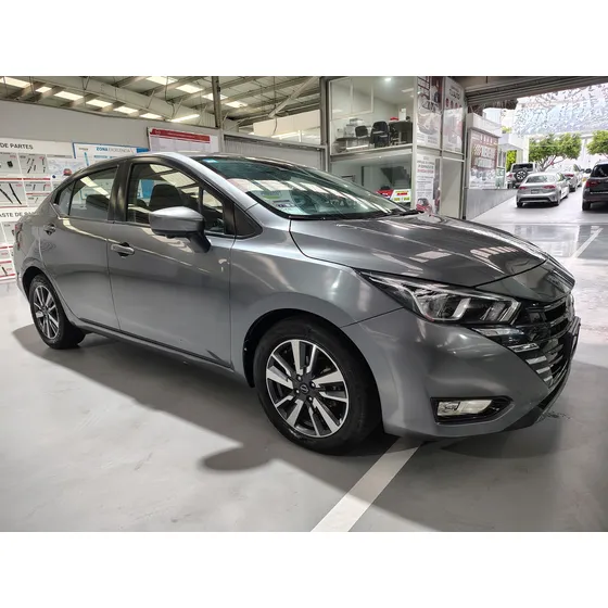 Nissan Versa 1.6 Advance Cvt