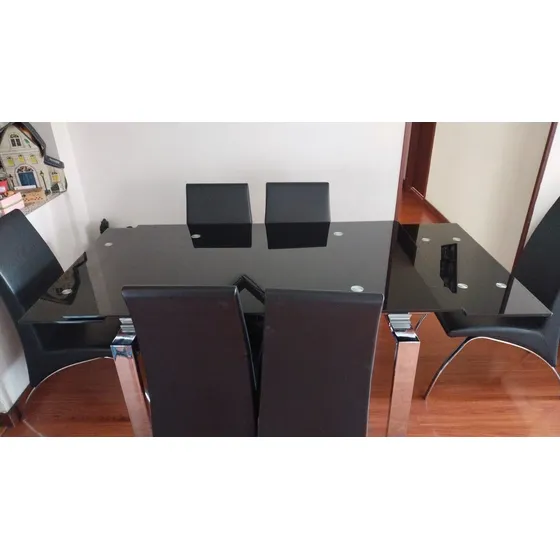 Comedor De 4 Puestos Espandible A 6