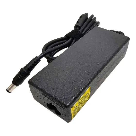 Fonte Carregador Para Toshiba Satellite 4000cds/4 4000cdt
