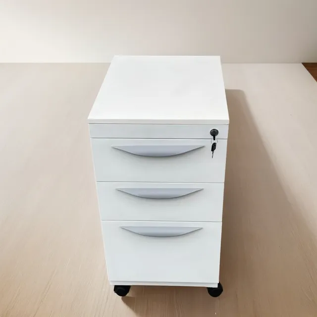 Cajonera De Tres Gavetas Con Techo De Melamina