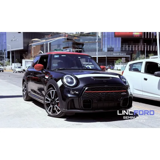 Mini John Cooper Works Pat Moss